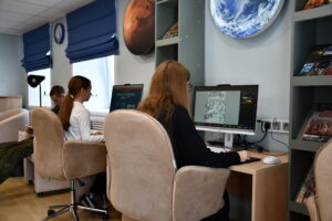 Читатели за новыми компьютерными местами